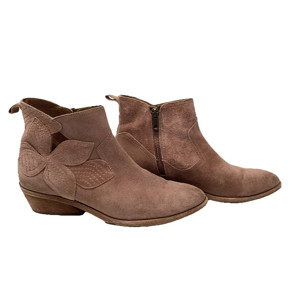 Frye overall nice